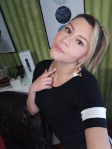 Chanelll_Taylorr_ Secretary's Day Pic 2