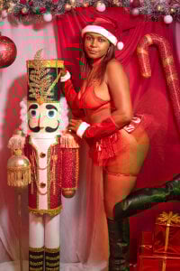 LisaBaileysのhappy christmasの枚の写真