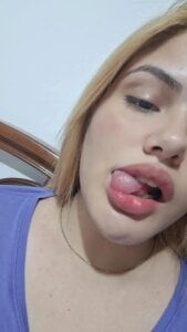 kim_poison Public Pic