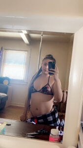 Naughty_Lani Public 2 Pic 5