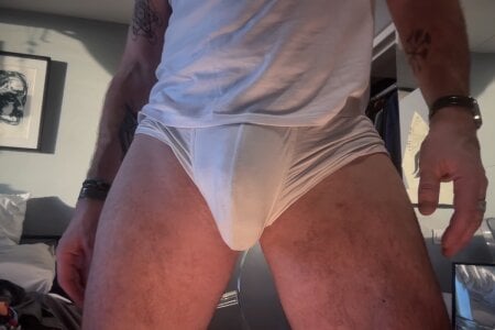 VIKINGR23 cheeky peeky Εικόνα