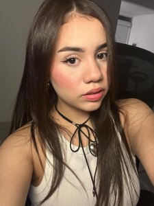 alana_hard_ Public Pic 5