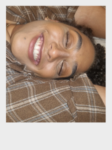 Lyra-22X Lazy day xx Pic 3