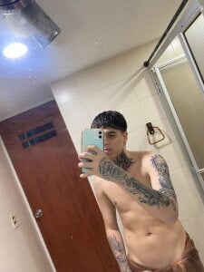 ME de Declan-Fox  4 Imagens