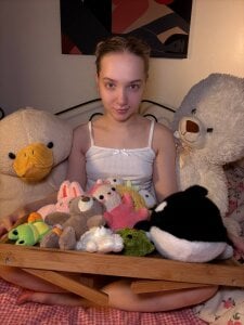 bambi_lu say "hi" to all my fluffy friends🧸 Εικόνα