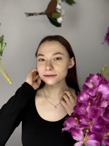 CoraleeVannatten 💖 Pic 4