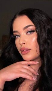 ElisonFox It`s me Foto 2