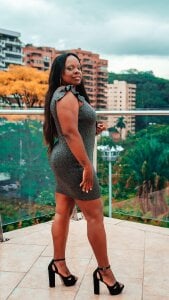 CristinSexy Public Pic 4