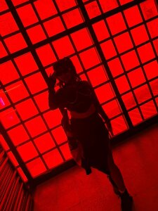 Red ? od Julls420_  5 snímek