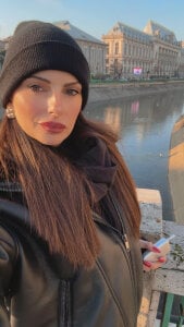 Zdjęcia Lady_Charme 🇷🇴 Bucharest:  2