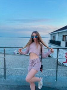 SweetMeeow kiss you Pic 4