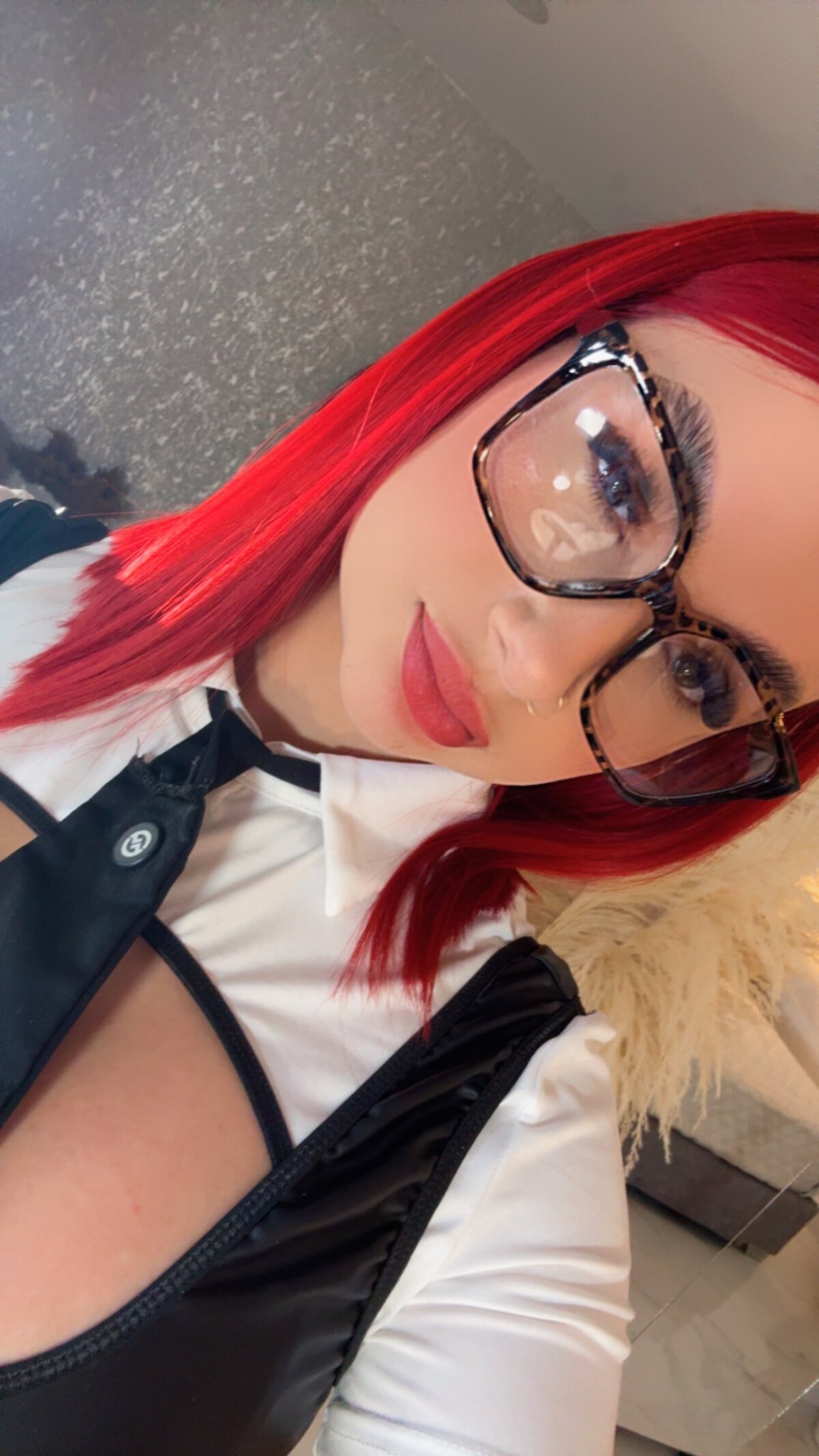 KateOwens immagine di tendenza 5459