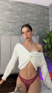 alicee_salvatore White Pic 3