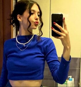 elise_robbie Public Hình 4