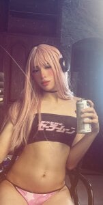 Public 2 od Nio-exe  5 snímek