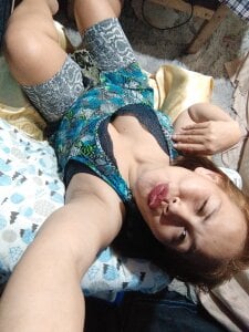 FlowerSexy kisser Pic