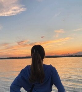 AudriaSagan Soft Lines Pic