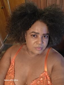 Oya_Rae73 Public Pic 2