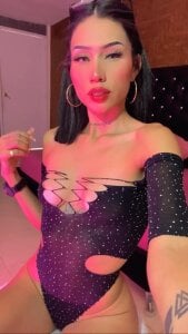 valen_gill Public Pic 3