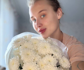 NganZarella Public Pic 4