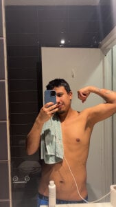 AdrianUquillas Public Pic