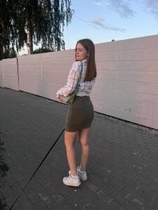 Lovella_Lips