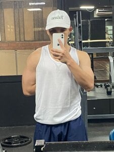 CRISTOPHER_BELL Public Pic 5