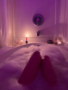 baldsweetkitty Public Pic