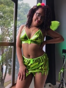 69_artemisa a fairy in your window🪟🧚‍♀️ Pic 4