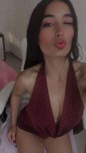Scarlett_12 red dress Pic