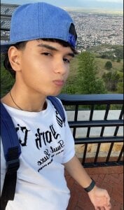 Public de Steve_Hotman  2 Imagens