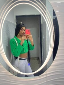 nickyminach_ Nicky Pic 4
