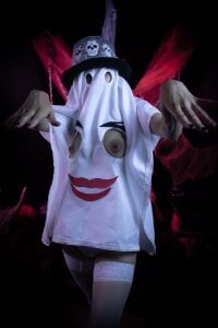 HottCandy21のGHOSTの 4枚の写真