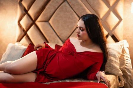 Gabby-Sweet Could you love a girl like me? Pic 2