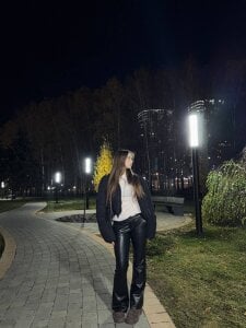 AlvinaMulloy Untouchable Pic