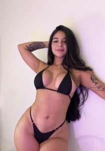 roxannegomez Can u rate my bikini?🥺 Pic 2