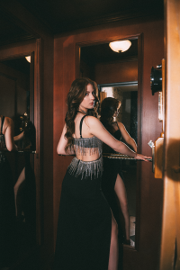 SofiaSarvain Up After Midnight รูป  3