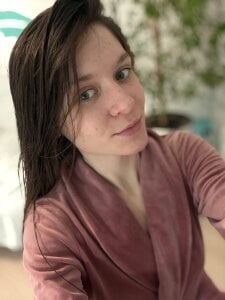 DavinaParady After warm shower Poză 5