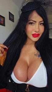 gogaboobs Public Pic 5