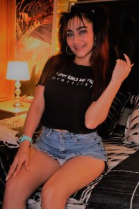 Sara_Noa Public Pic 9