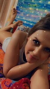 MaiseKnox Public Pic 3