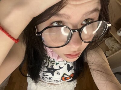 DelphaDivenere tuk tuk:3 Pic 3