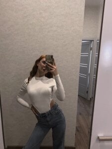 Just_Binna Public Pic