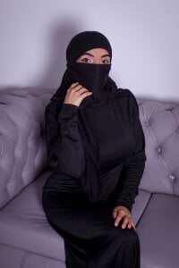 aminaa_ Lust 🖤  2টি ছবি