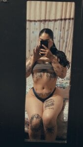 Emii_Evanns Public Pic 3