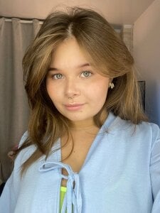 Anna_Nicol Sky color pajamas Pic 3