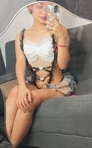 Nikki__uwu The daddy´s girl Pic 2