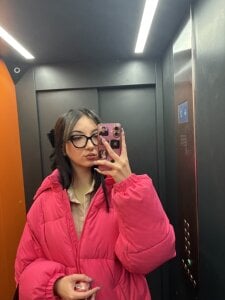 RoxanneComisky Public slika 3