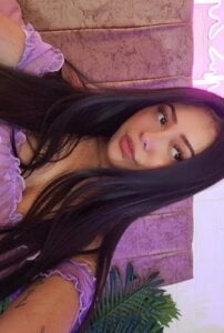 damii_tay1 Do you like purple? 💜 Poză 3