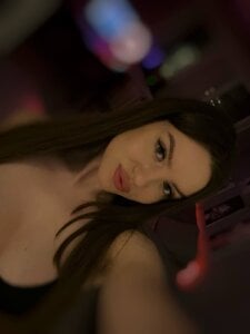 Alisia_herePublic图片 2